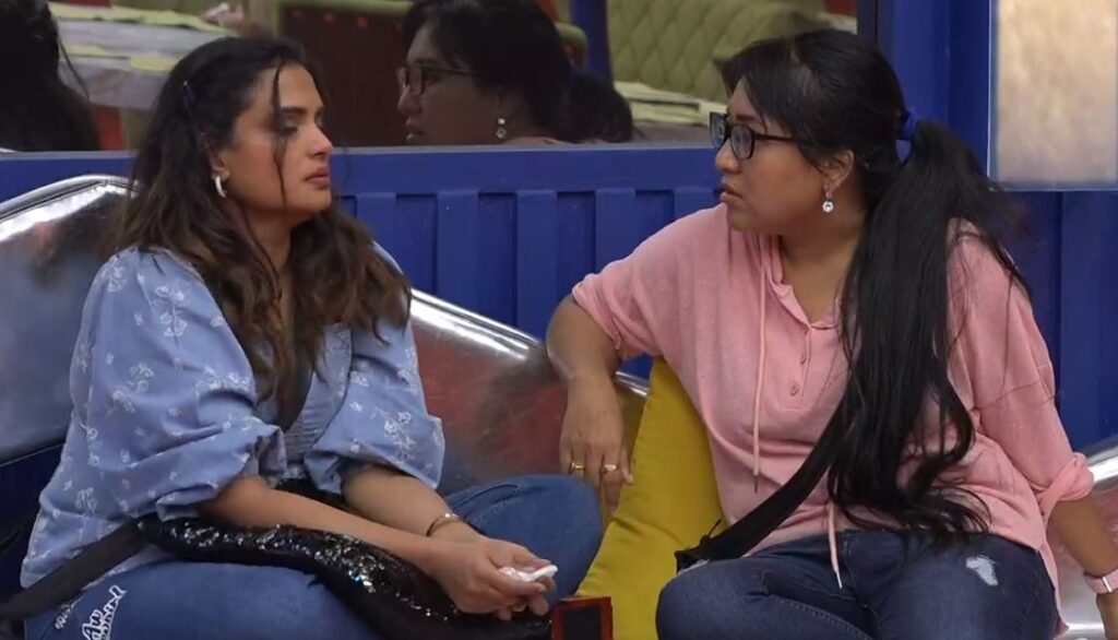 Telugu Bigboss 5 Sarayu 